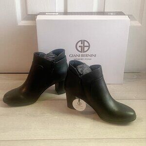 Giani Bernini – Women’s Memory Form Booties
